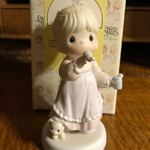 COPY - Precious Moments Memories Are Made of This